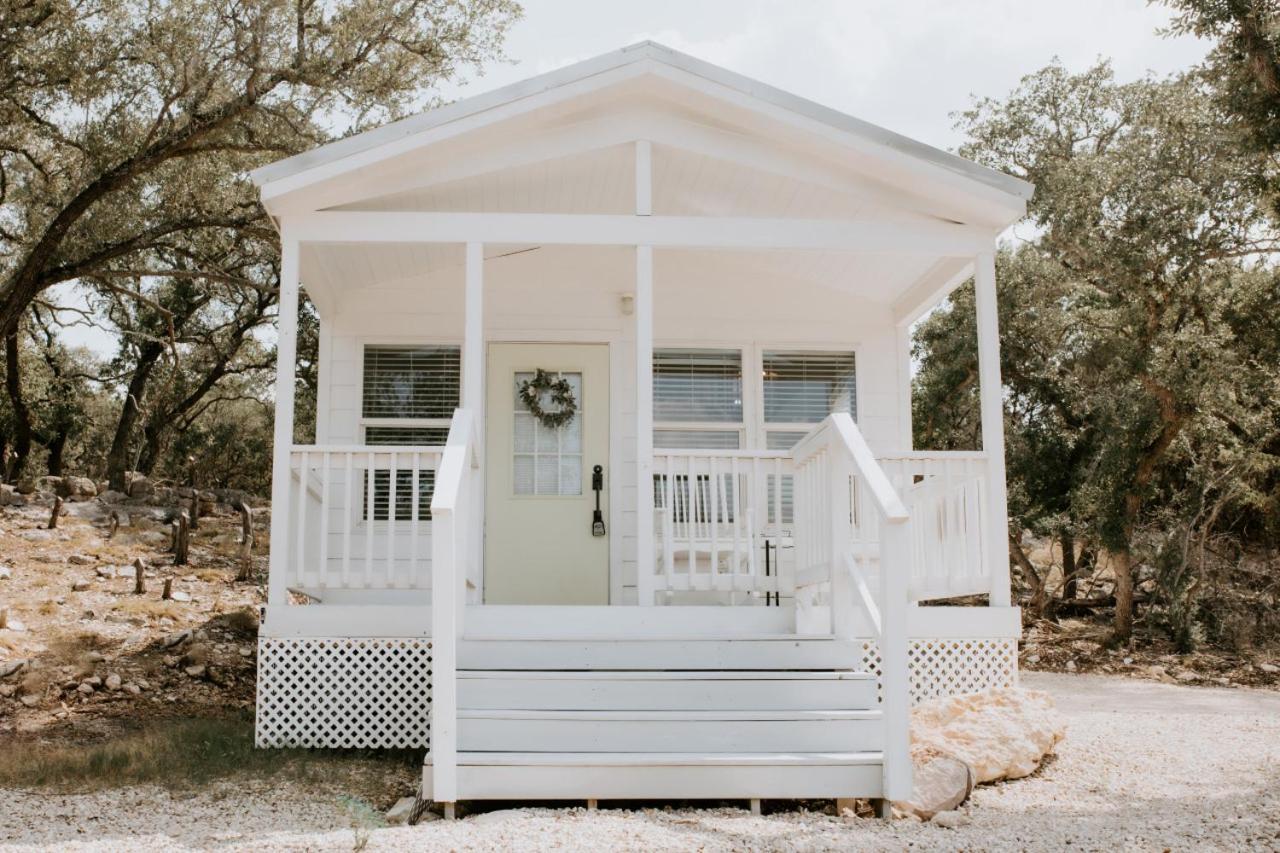 فيلا The Perch- Texas Tiny Haus With Amazing Views Spring Branch المظهر الخارجي الصورة